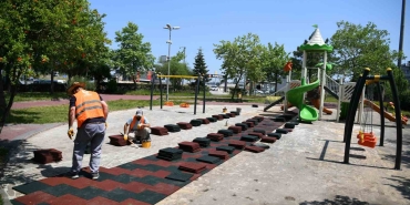 Çayırova ’da parklar yenileniyor