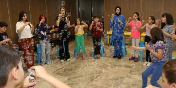 Çocuklar hem eğlendi hem öğrendi