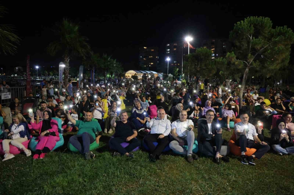 Darıca ’da müzik vatandaşların ayağına gidiyor