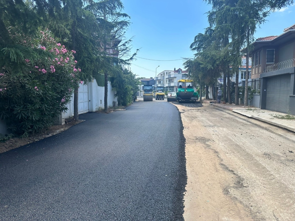 Darıca ’nın yol ve kaldırımları yenileniyor