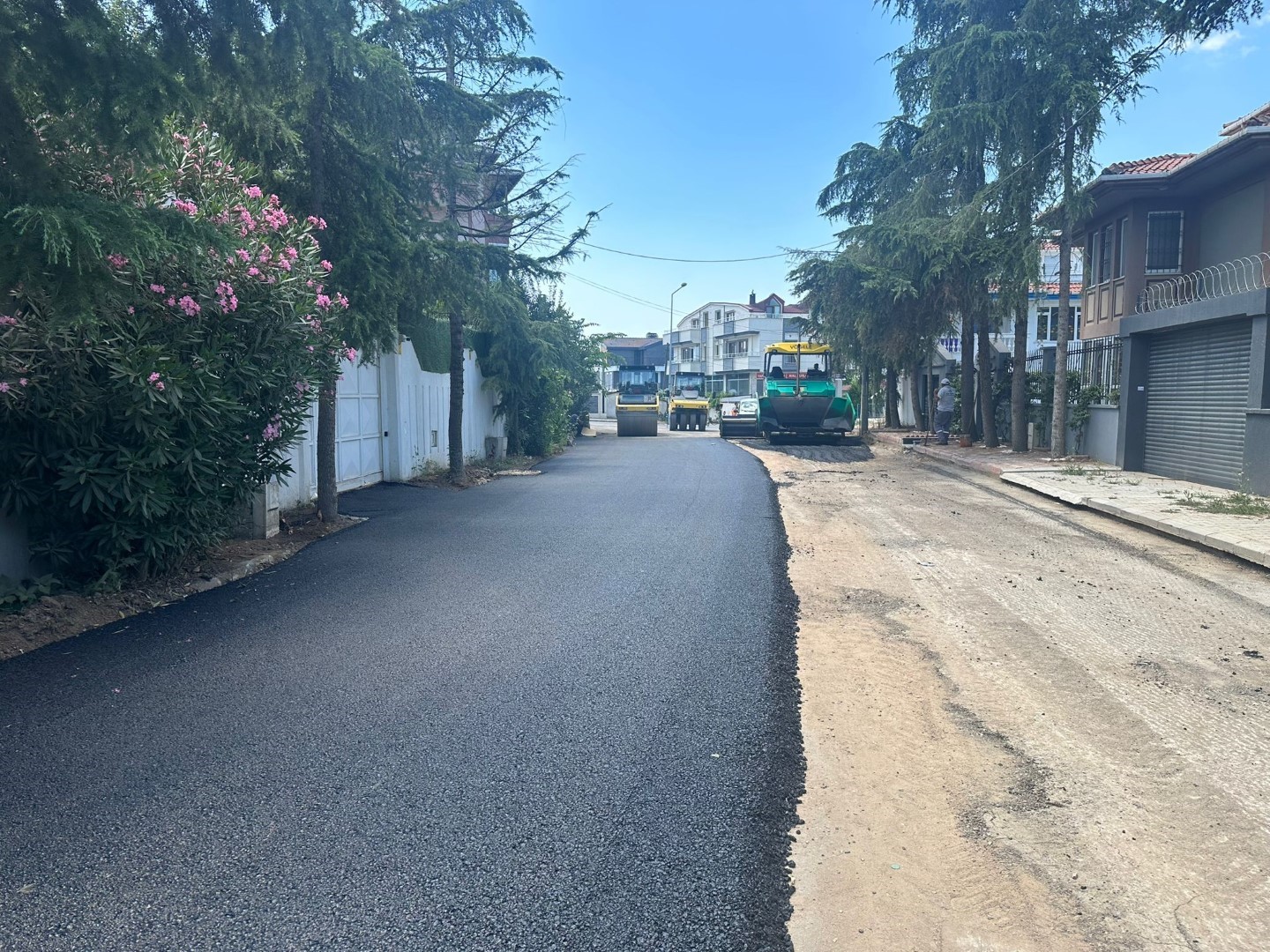 Darıca ’nın yol ve kaldırımları yenileniyor