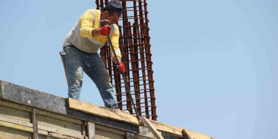 Gölcük terminal binasında çalışmalar sürüyor
