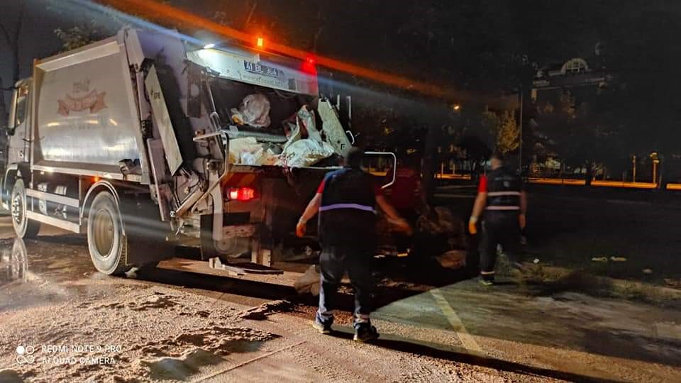 İzmit ’te 300 ton kurban atığı bertaraf edildi