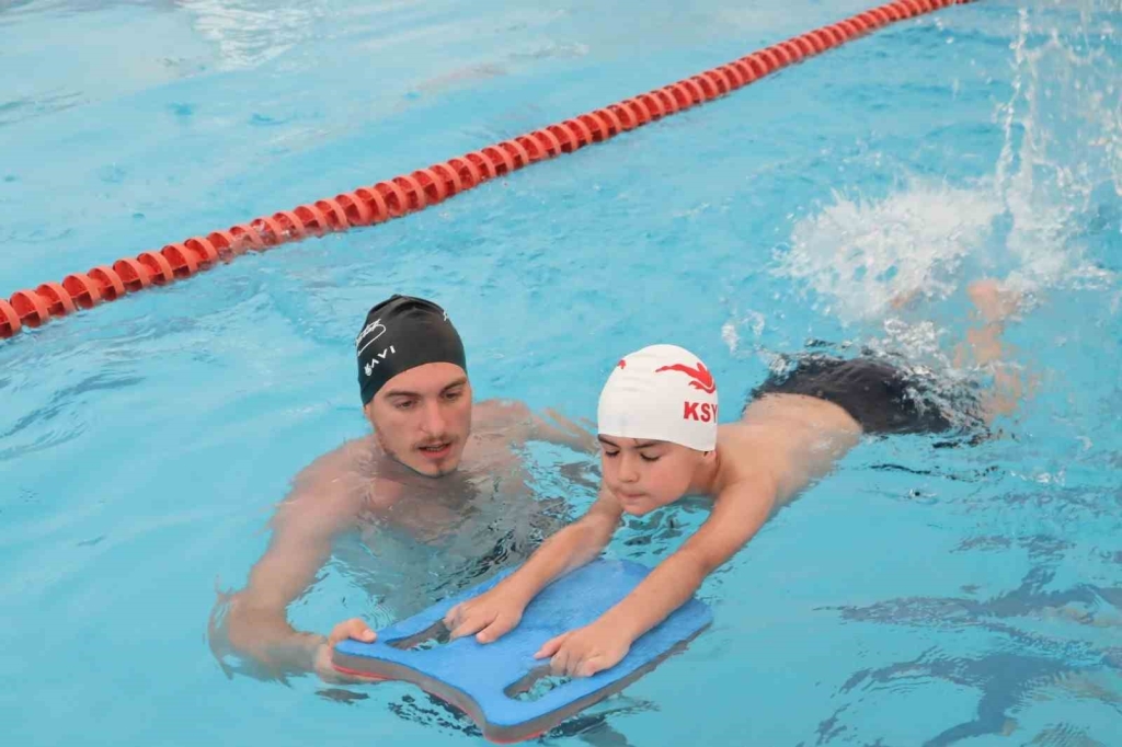 İzmit ’te yüzme bilmeyen kalmayacak