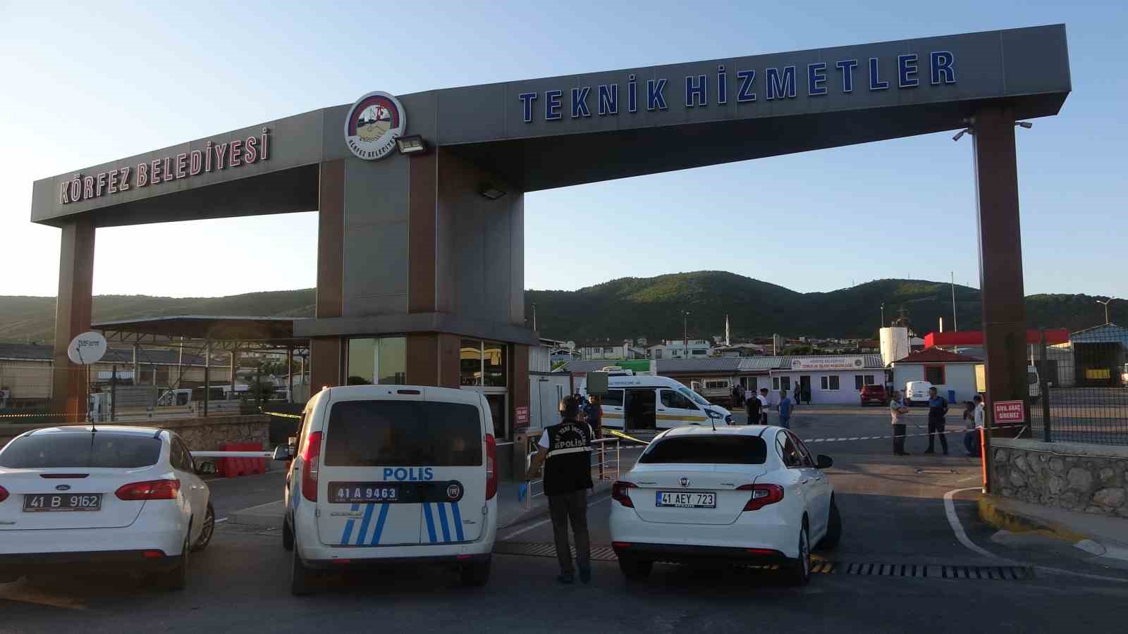 Kocaeli ’de belediye personelleri arasında silahlı kavga: 2 ölü