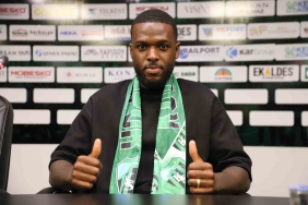 Kouakou resmen Kocaelispor ’da