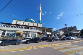 Miras kavgasında hayatını kaybeden aile toprağa verildi