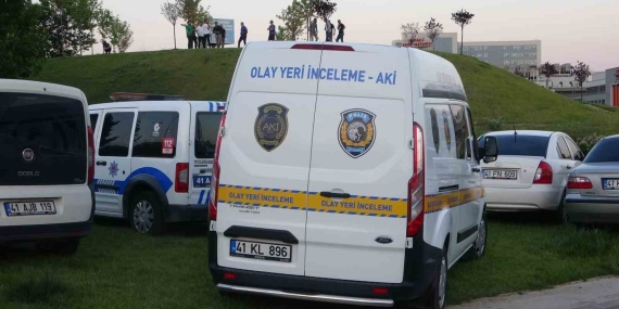 Sahibinin dolaştırdığı köpeğin aldığı koku cesedi ortaya çıkardı