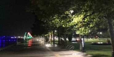 Son 23 yılın en sıcak gününden sonra fırtına etkili oldu