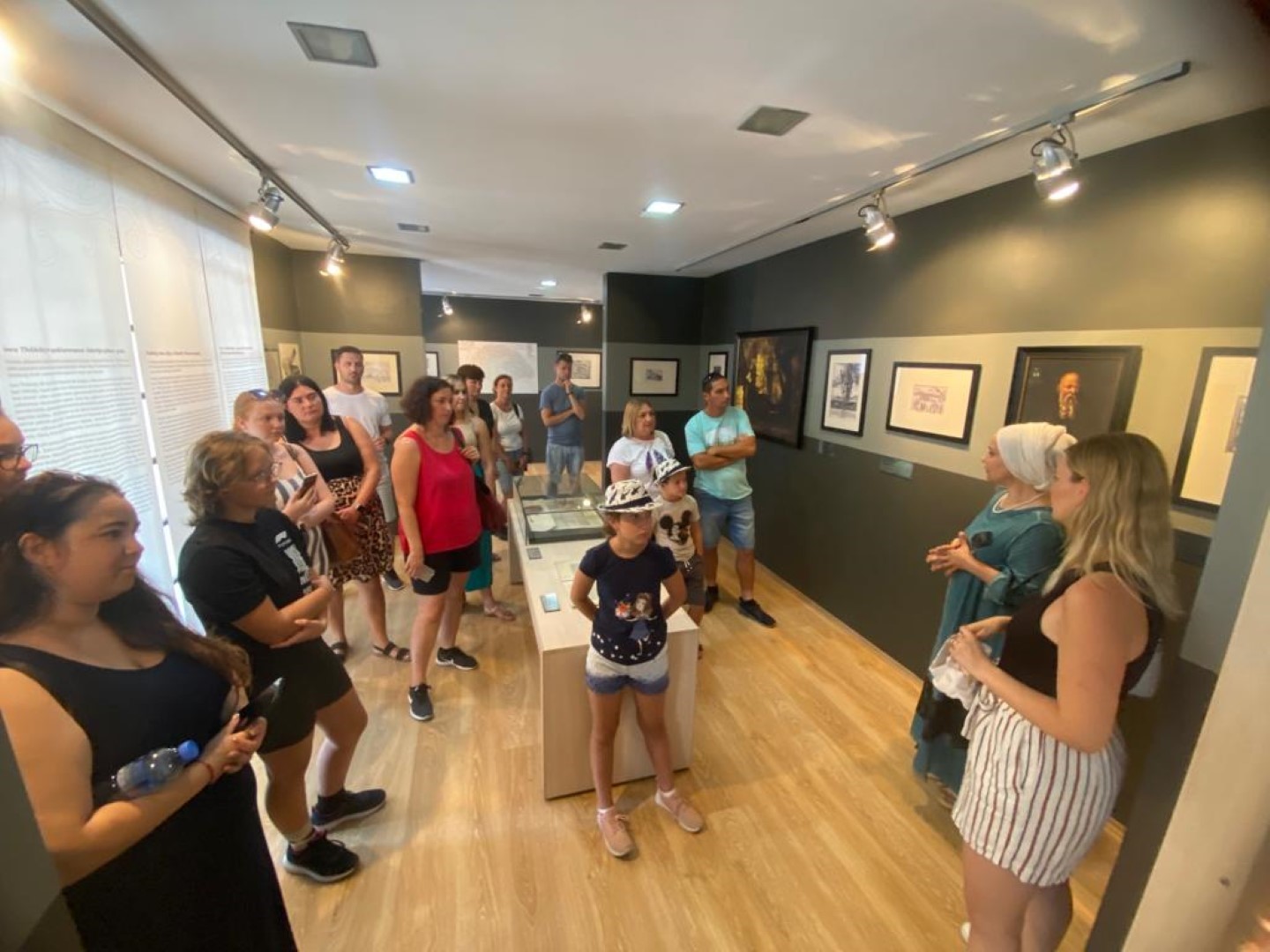 Macar gelin, Tökeli İmre Anı Evi ’ne hayran kaldı