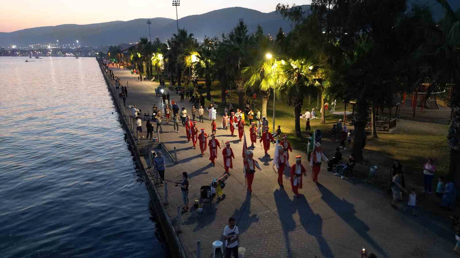 Yarımca Sahili ’nde mehteran gösterisi