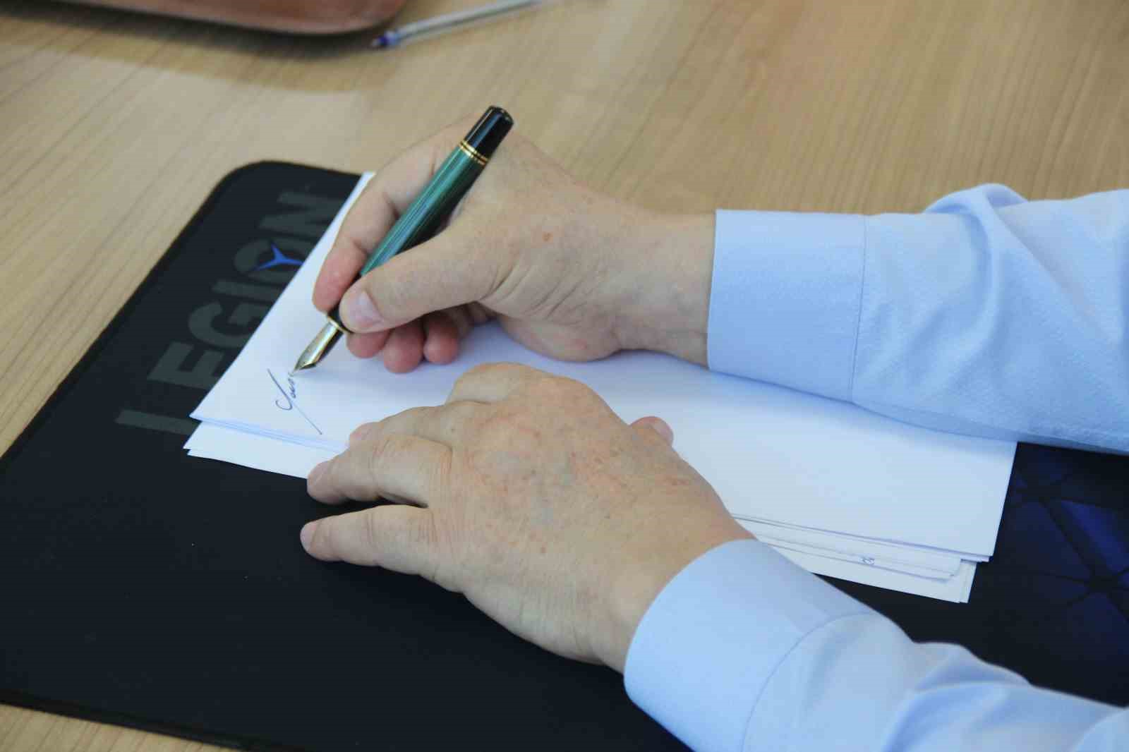 ’İmza ’ deyip geçmeyin, alelacele karaladığınız kağıt hayatınızı karartabilir