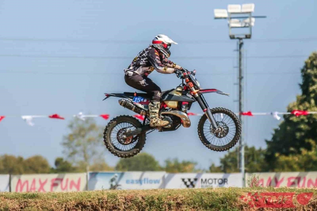 Kocaeli ’de gerçekleşen enduro ve ATV şampiyonası nefes kesti
