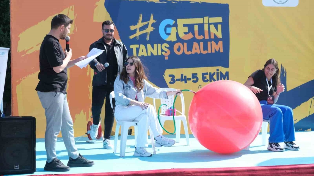 Kocaeli Üniversitesi ’ni kazanan öğrenciler bu etkinlikte bir araya geldi