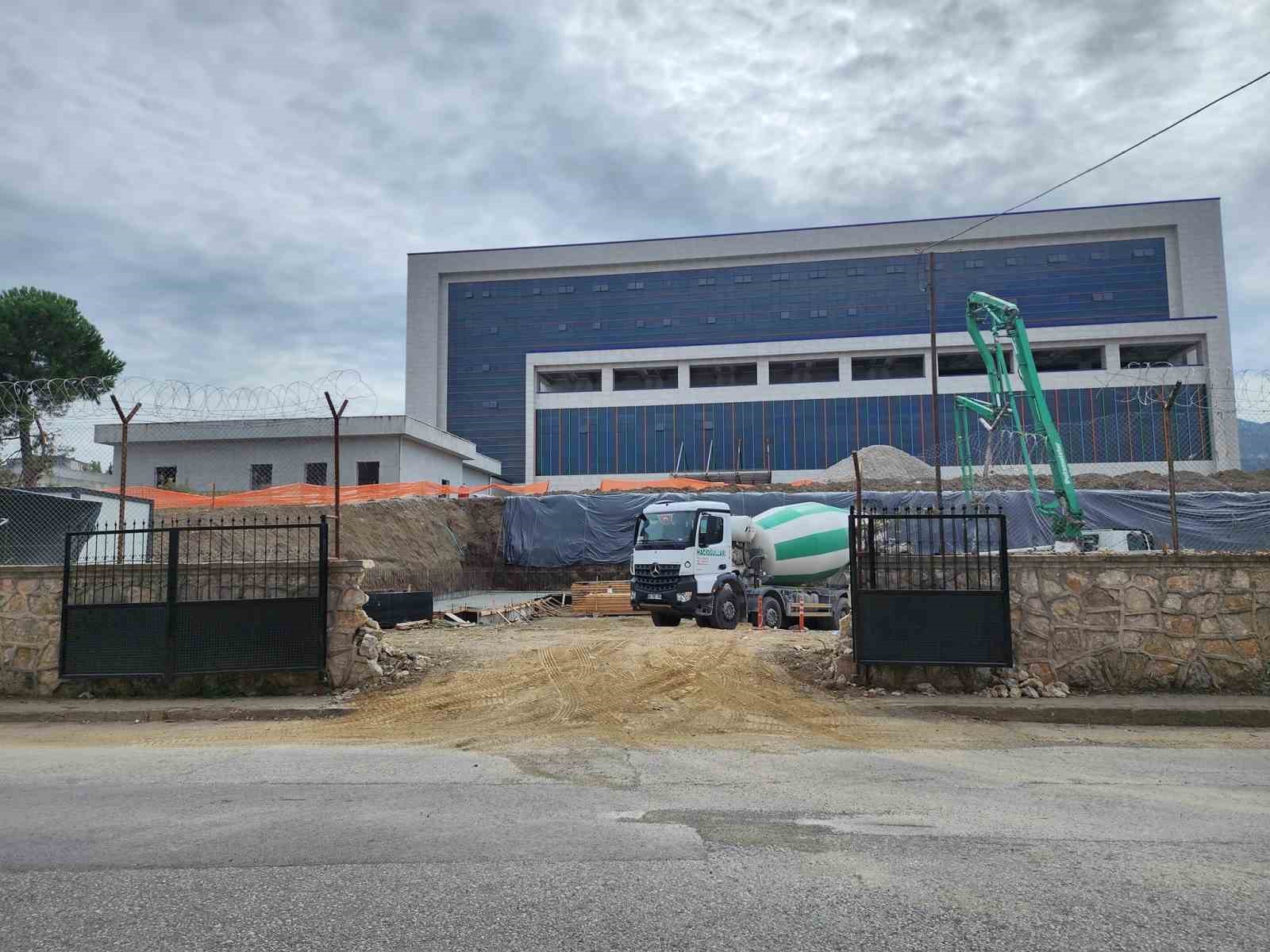 Yüzbaşılar Aile Sağlığı Merkezi ’nin inşaatı başladı