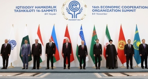 Cumhurbaşkanı Erdoğan, Ekonomik İşbirliği Teşkilatı aile fotoğrafı çekimine katıldı