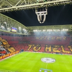 galatasaray-taraftarindan-welcome-to-hell-koreografisi