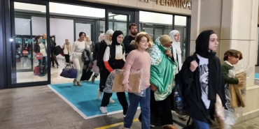 Gazze ’den tahliye edilen 87 kişi İstanbul ’a getirildi