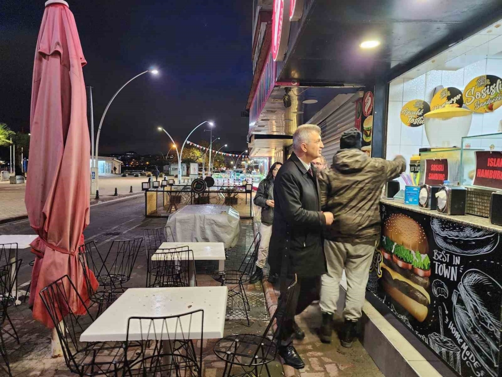 Halıdere ’de hayat normale döndü
