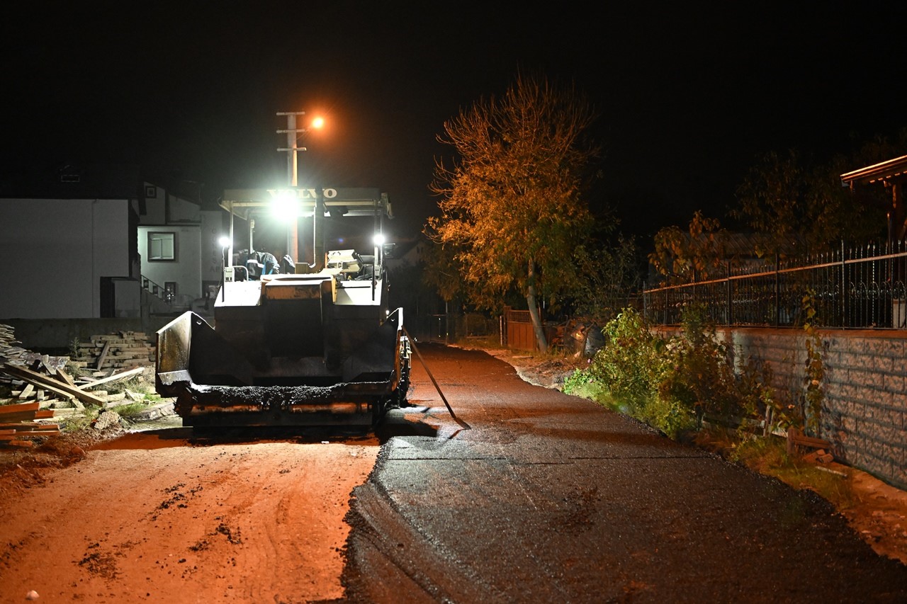 Sarımeşe ’ye 310 ton asfalt