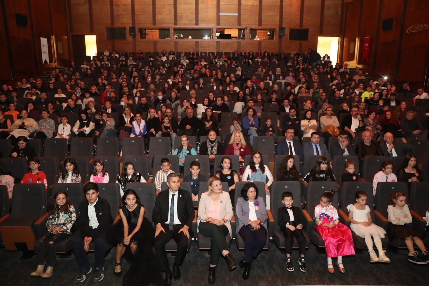 Yetenekli çocukların galası