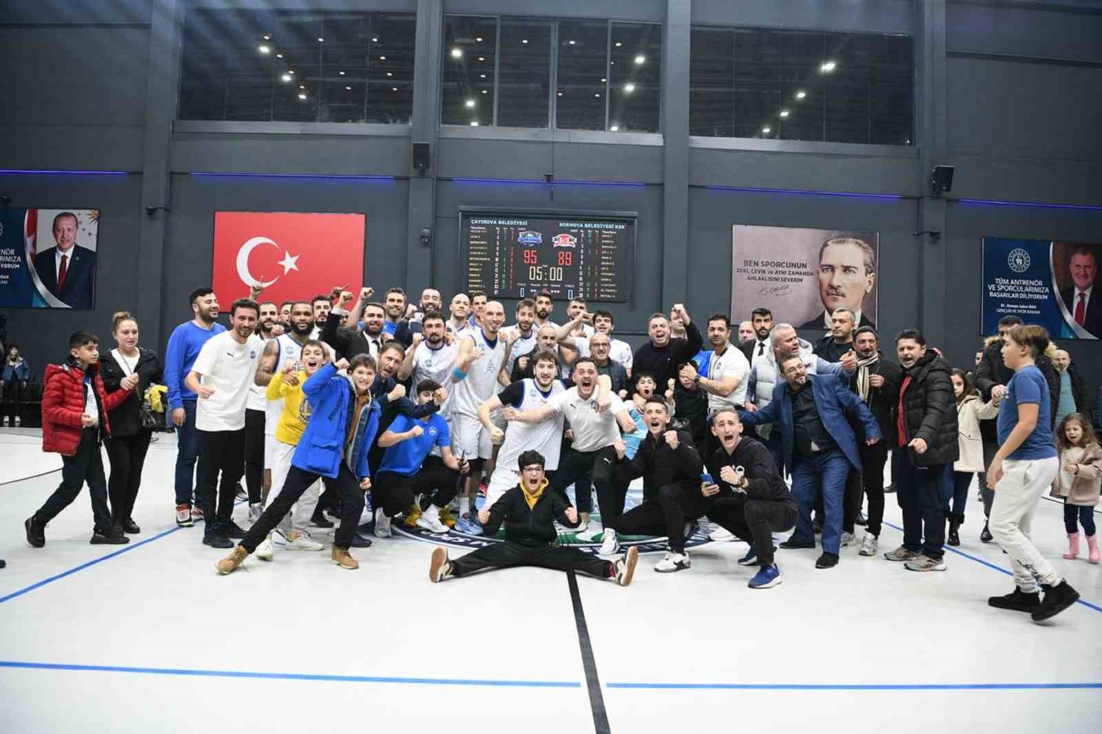 Çayırova Belediyesi, Bornova Belediyesi KSK ’yı mağlup etti