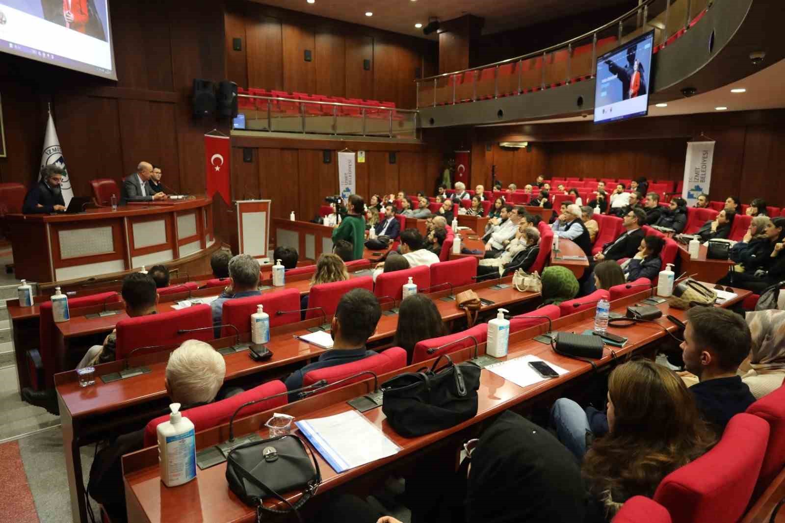 İzmit ’te yapı ve ruhsat işlemleri dijitale taşınıyor