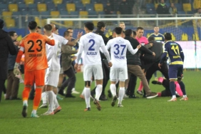 Süper Lig kulüpleri, Halil Umut Meler ’e yapılan saldırıyı kınadı