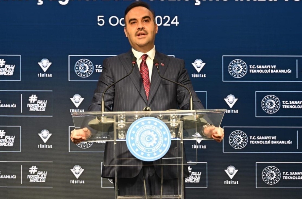 Bakan Kacır ’dan, ilk Türk uzay yolcusu ile ilgili açıklama