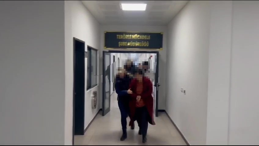 Kocaeli ’de 3 ikametten ziynet eşyası çalan şüpheli yakalandı