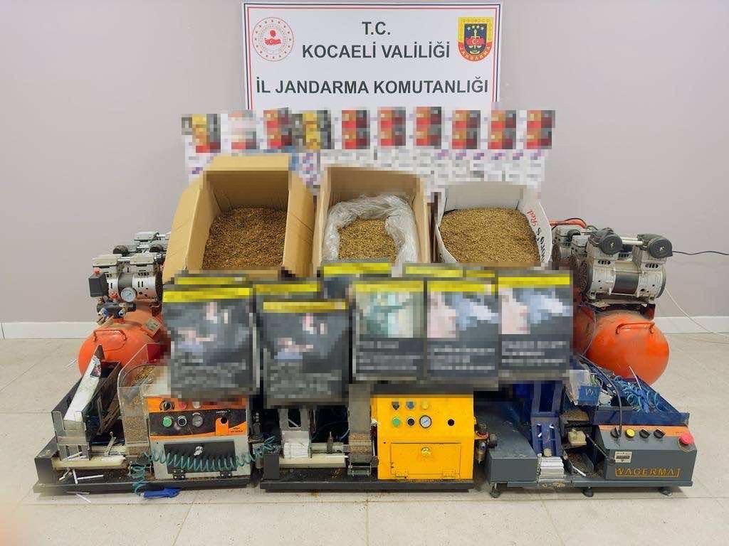 Kocaeli ’de gümrük kaçağı 48 bin dolu ve boş makaron ele geçirildi