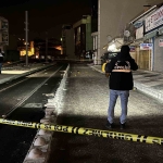yarali-halde-yerde-yatan-kisiye-boyle-ates-etti