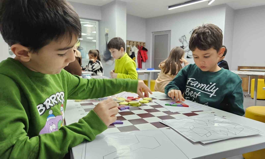 Başiskele ’de öğrenciler tatili verimli geçirdi