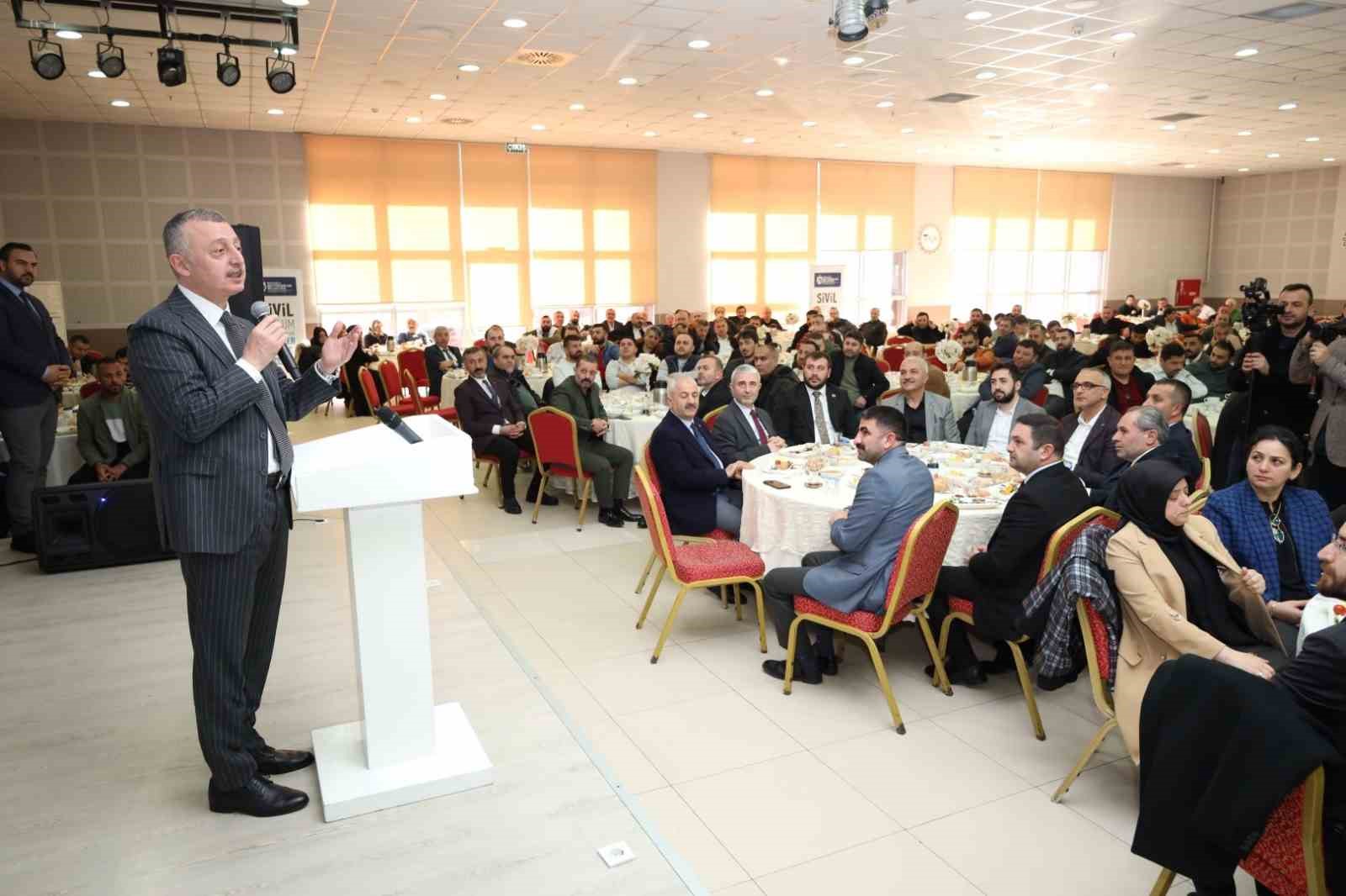 Başkan Büyükakın: "Trafik akışı şehrin dışına taşınacak"