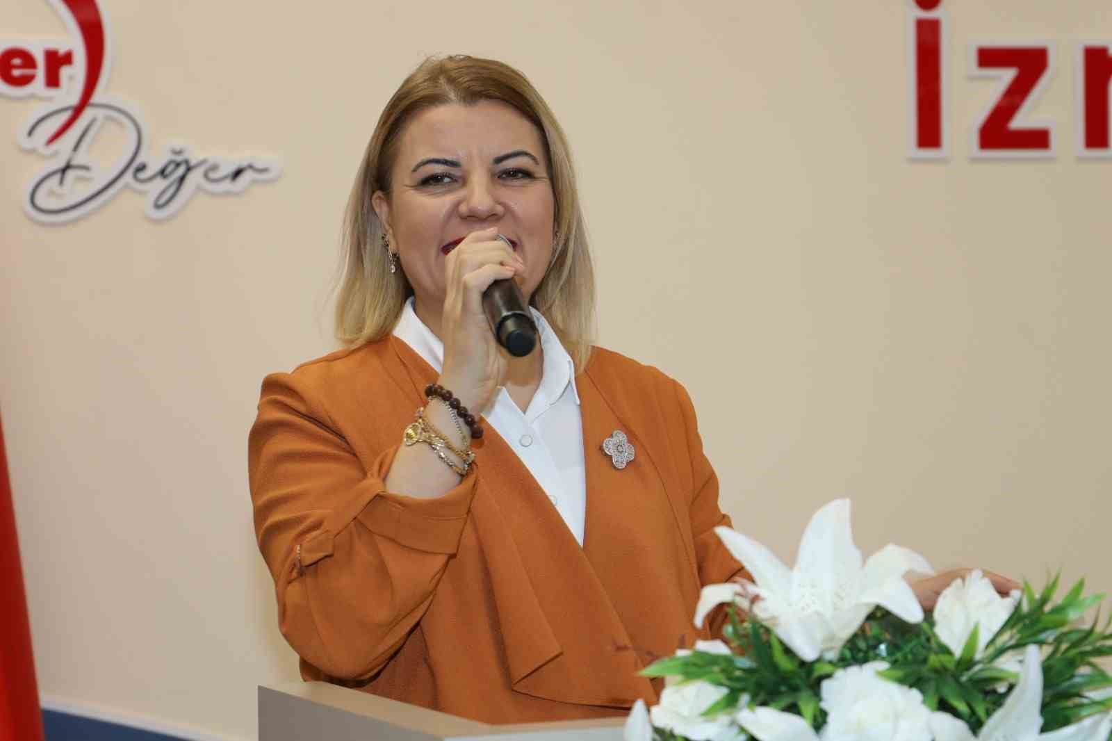 Başkan Hürriyet: "Ücretsiz 4 diyetisyen ile hizmet veriyoruz"