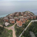 kendi-haline-terk-edilmis-villalar-merak-konusu-oldu