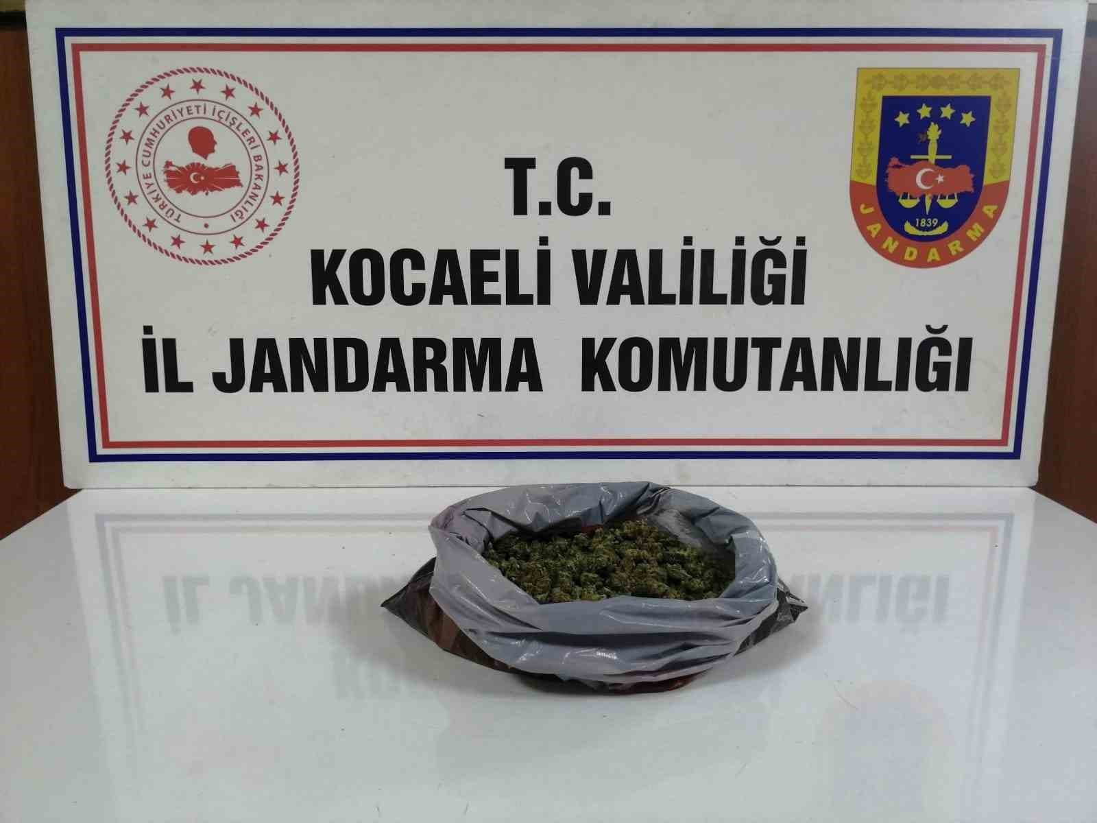 Kocaeli ’de 37 bin makaron ve 58 kilo tütün ele geçirildi