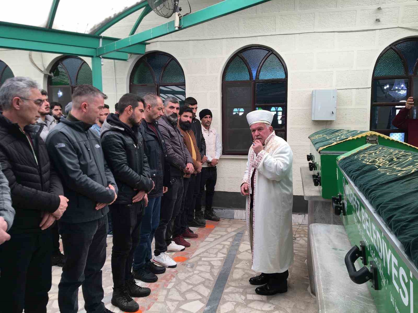 Sabah namazına yetişmek için D100 Karayolu ’nu kullanan genç hayatını kaybetti
