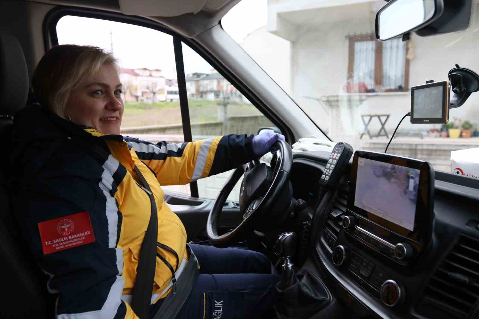 Acilin  ’anne ’ şoförleri