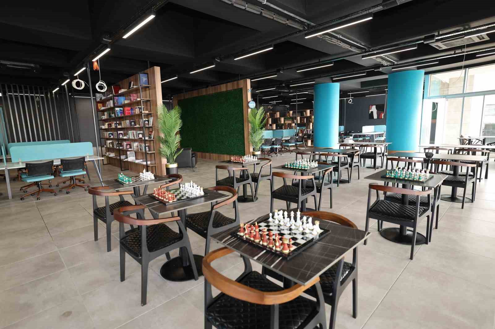 Gebze ’ye kitap kafe açılacak