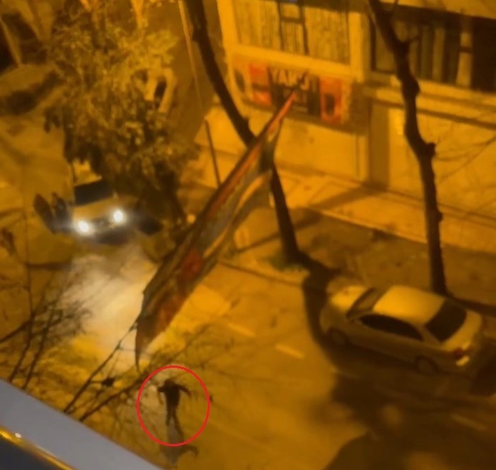  ’Gel lan buraya ’ diyerek kovaladığı kayınbiraderine tabancayla böyle ateş etti