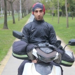 trafikte-ters-kose-kavga-edecekken-bir-anda-boyle-sarildilar