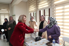 Üreten kadınların adresi: "İZMEK"