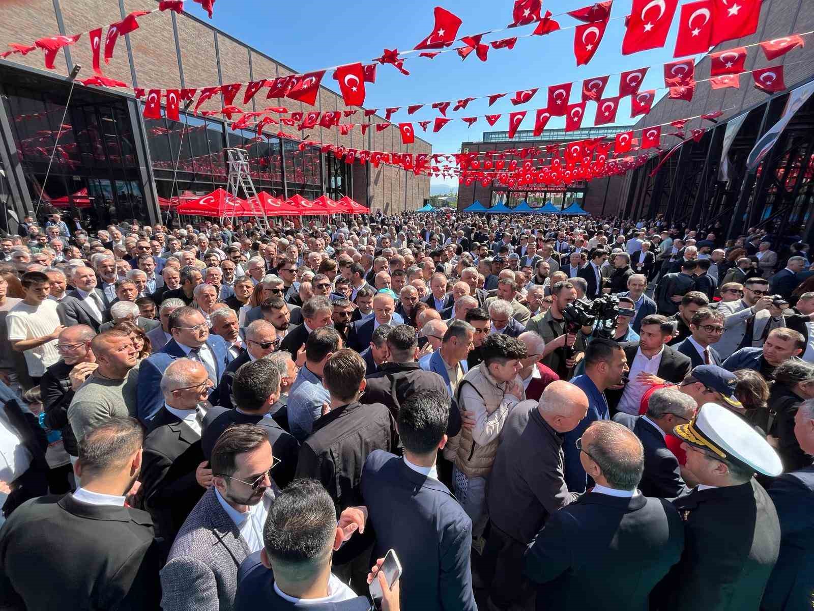 7 ’den 70 ’e kentin tüm paydaşları bayramlaştı : İsrail ’e ortak tepki