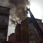 7-katli-apartmanin-catisi-alev-alev-yandi