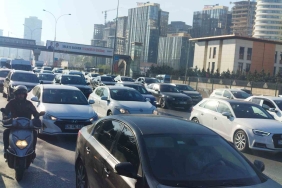 İstanbul ’da bayram dönüşü haftanın ilk gününde trafik yüzde 60 ’lara ulaştı