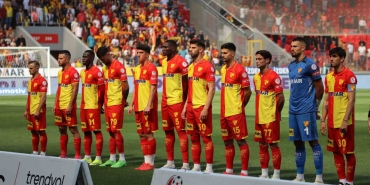 Trendyol 1 Li̇gi̇n 32. Haftasında Göztepe Evi̇nde Karşılaştığı Gençlerbi̇rli̇ği̇ni̇ 2-0Lık Skorla Mağlup Ederek, Eyüpsporun Ardındın Süper Li̇ge  Çıkan İki̇nci̇ Takım Oldu.