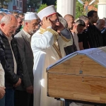 pres-makinesine-sikisarak-hayatini-kaybeden-fabrika-sahibi-defnedildi