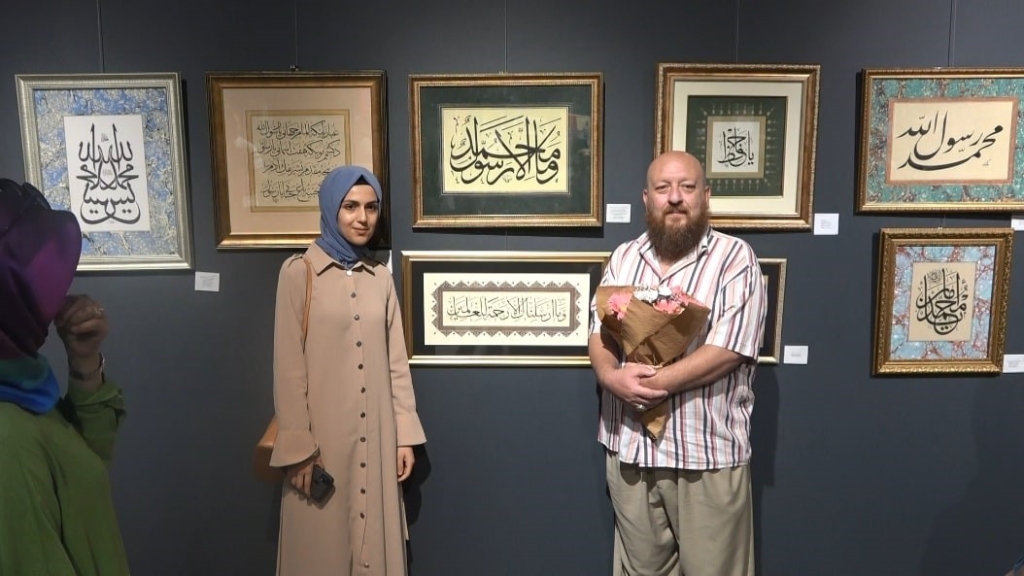 Bu sergi Osmanlı ’dan günümüze uzanıyor