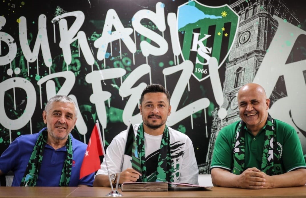 Kocaelispor, Ahmet Oğuz ’u transfer etti